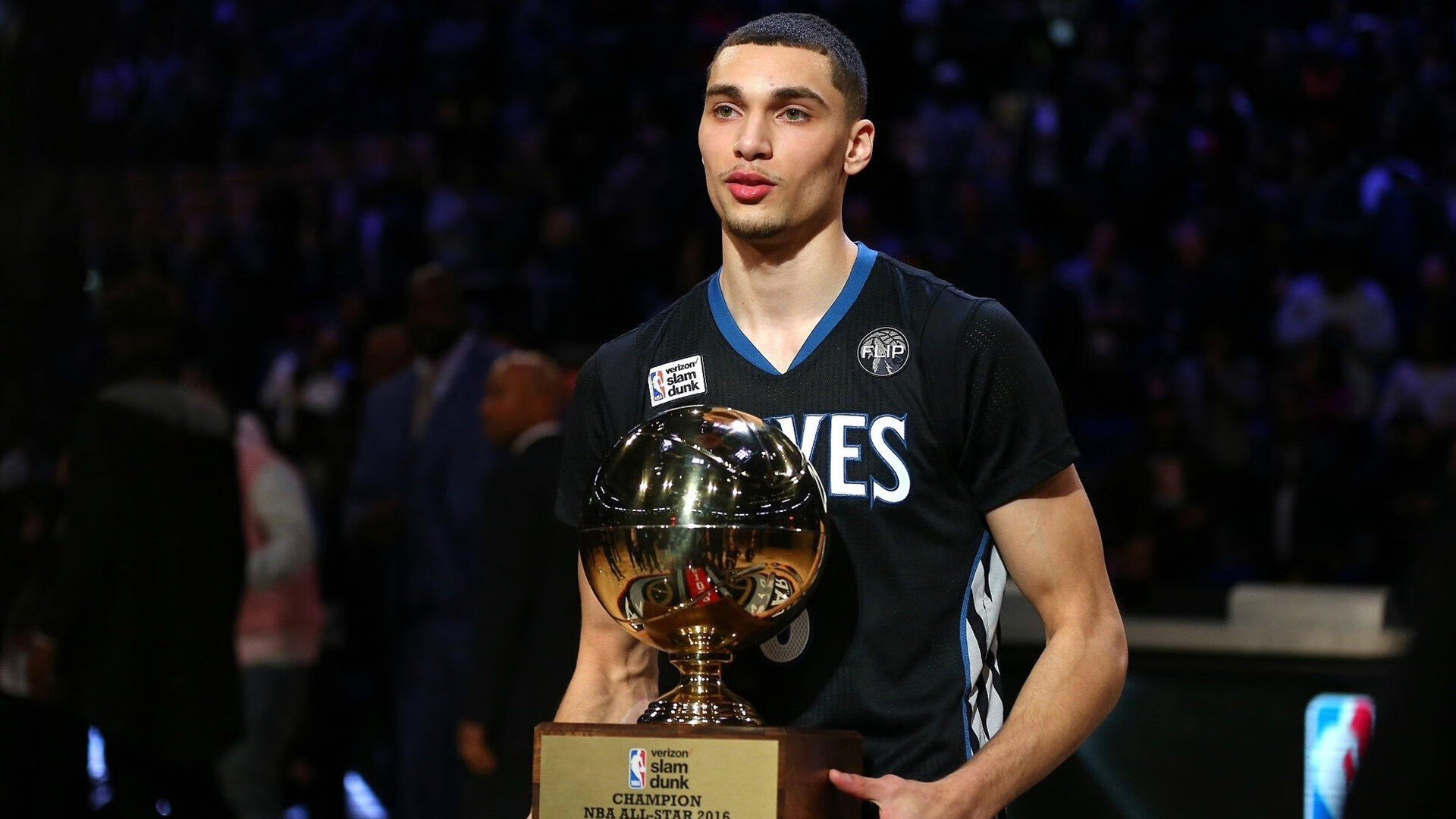 “FIFA严打关联俱乐部，莱昂或失参赛资格”